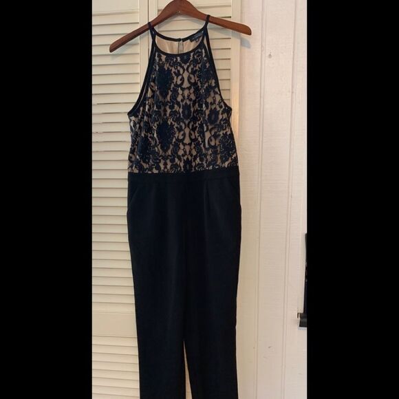 The Limited Women’s Tall Black JumpSuit Lace Top - Picture 1 of 10